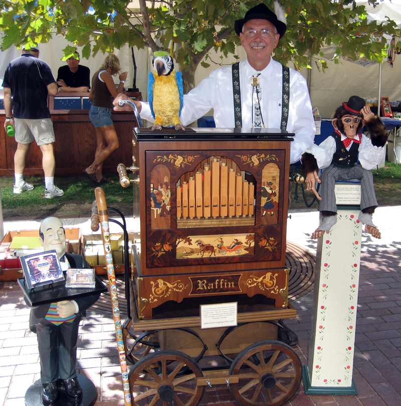  Organ Grinder 